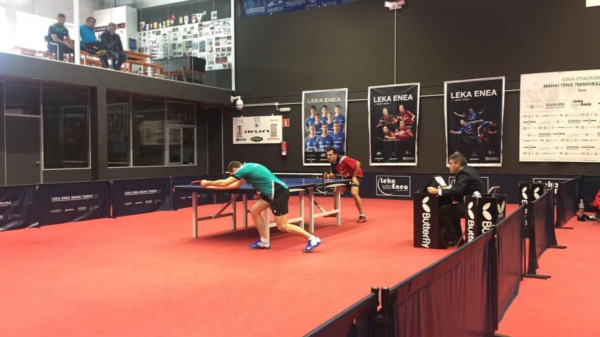 Marc Duran, durant un partit del partit d’ahir a la pista del Leka Enea d’Irun.