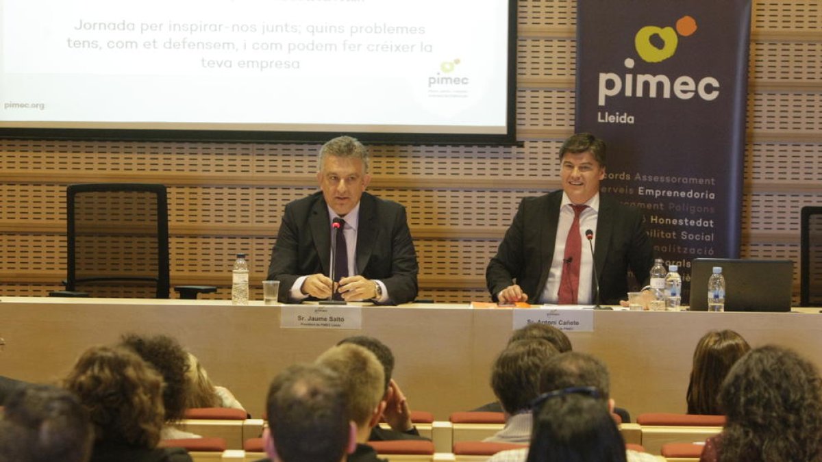 El president de Pimec a Lleida, Jaume Saltó, i Antoni Cañete, en una imatge d’arxiu.