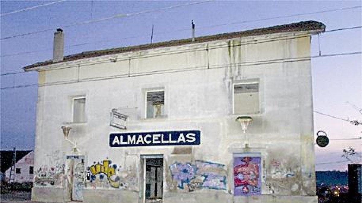 Imagen de archivo de la estación de tren de Almacelles.