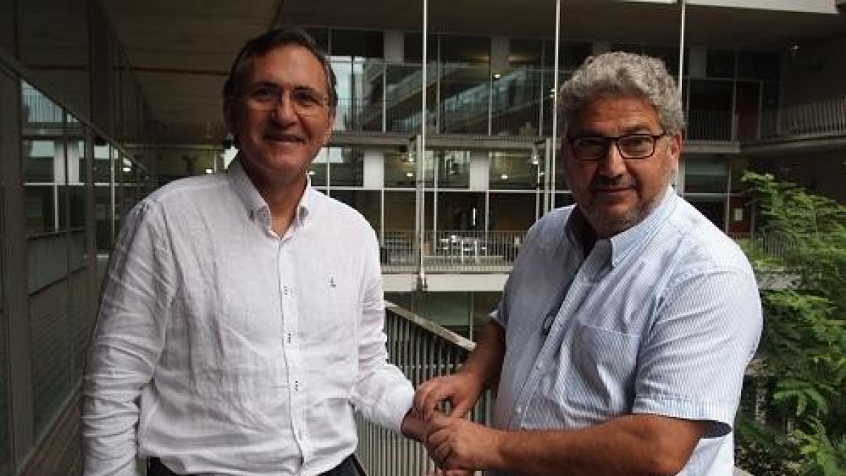 El Dr. Roberto Elosua (esquerra) i el Dr. Albert Clarà.