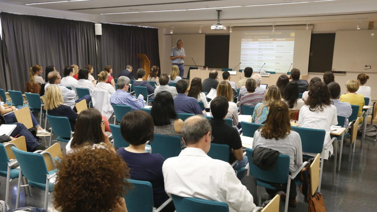Un centenar d’assistents van participar ahir en el Congrés de Pneumologia de l’Atenció Primària.