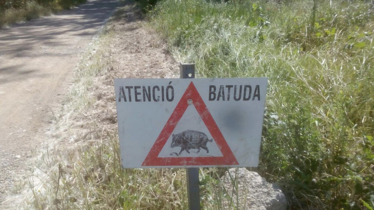 Senyal que adverteix de la batuda duta a terme el cap de setmana.