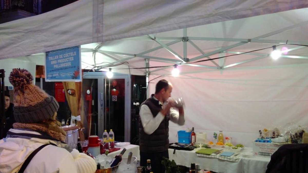 Cientos de visitantes en la Fira de Nadal y Firaski de La Pobla