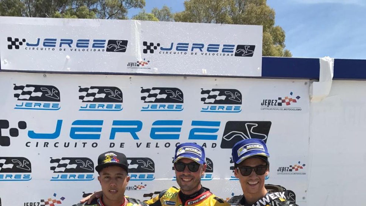 Daniel Guzmán, David Giménez i Ferran Cardús, els tres pilots de Suzuki Grau que van fer podi.