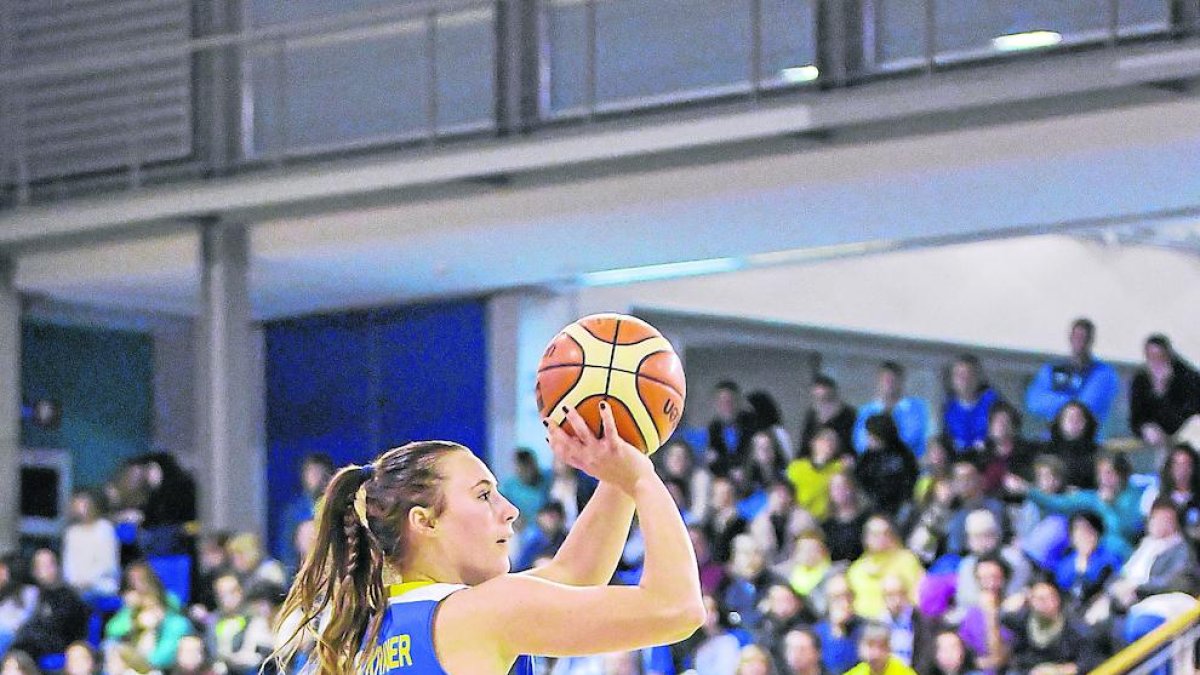 Mehryn Kraker abandonarà el Cadí després de dos temporades.