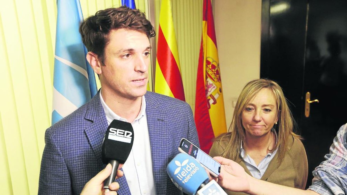 Dante Pérez, davant de les càmeres.