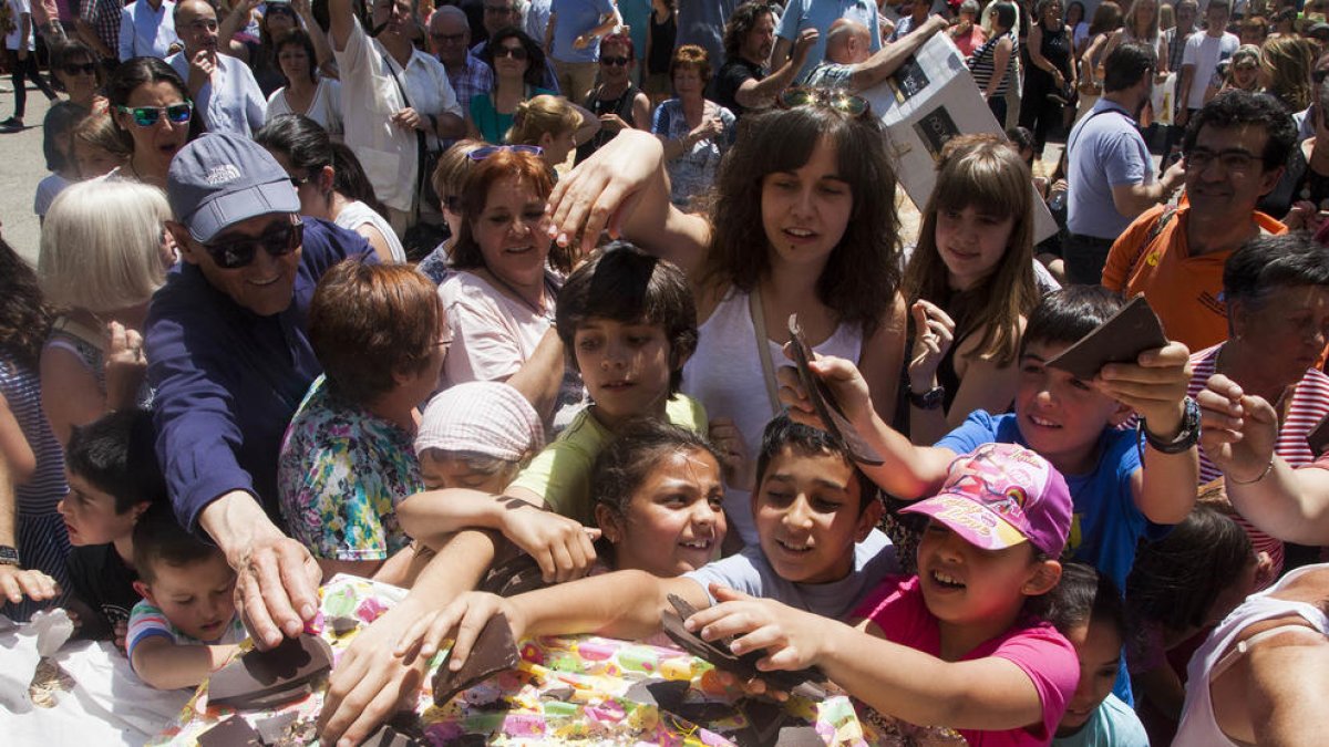 La Fira de l’Ou de Sant Guim de Freixenet registra rècord de visitants amb més de 5.000 persones