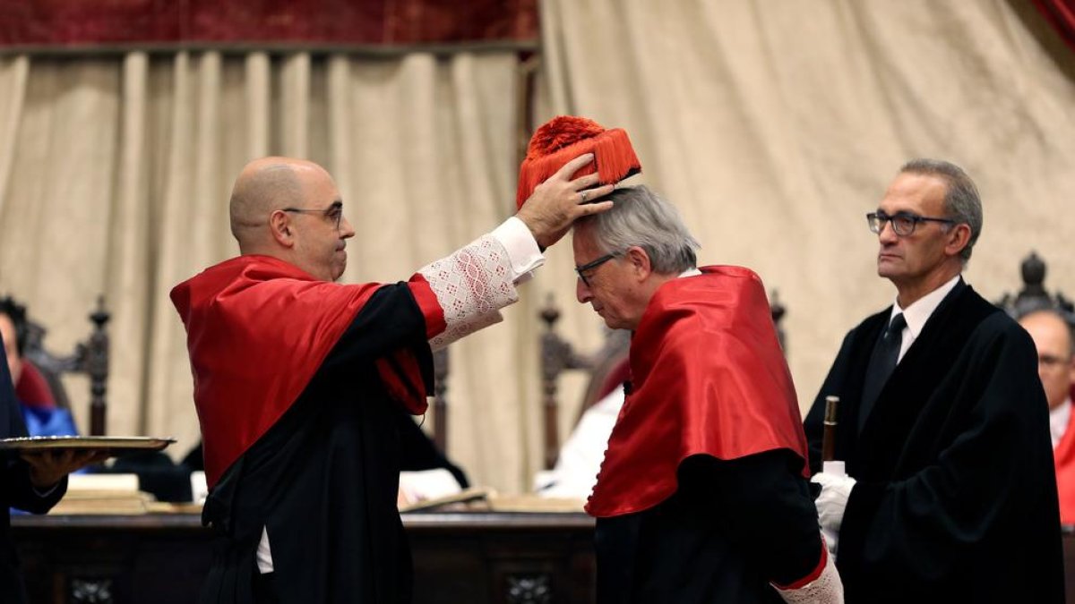 Jean-Claude Juncker va ser investit doctor ‘honoris causa’ per la Universitat de Salamanca.