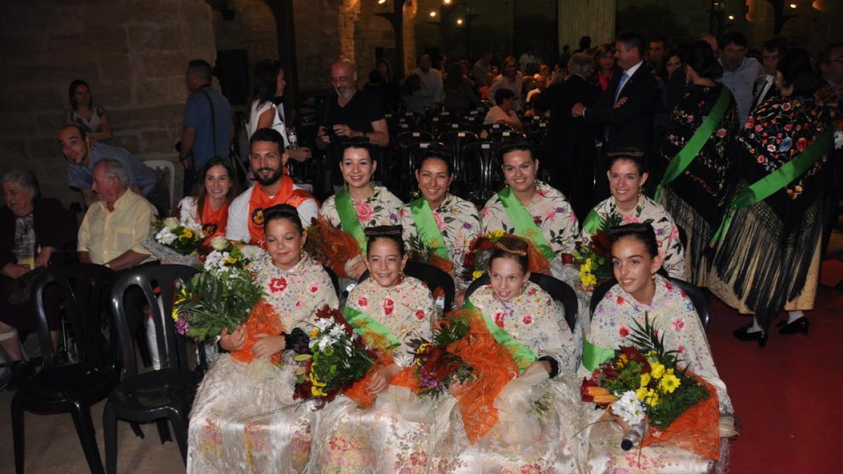 Reines i dames de les festes del Pilar de Fraga d’aquest any.