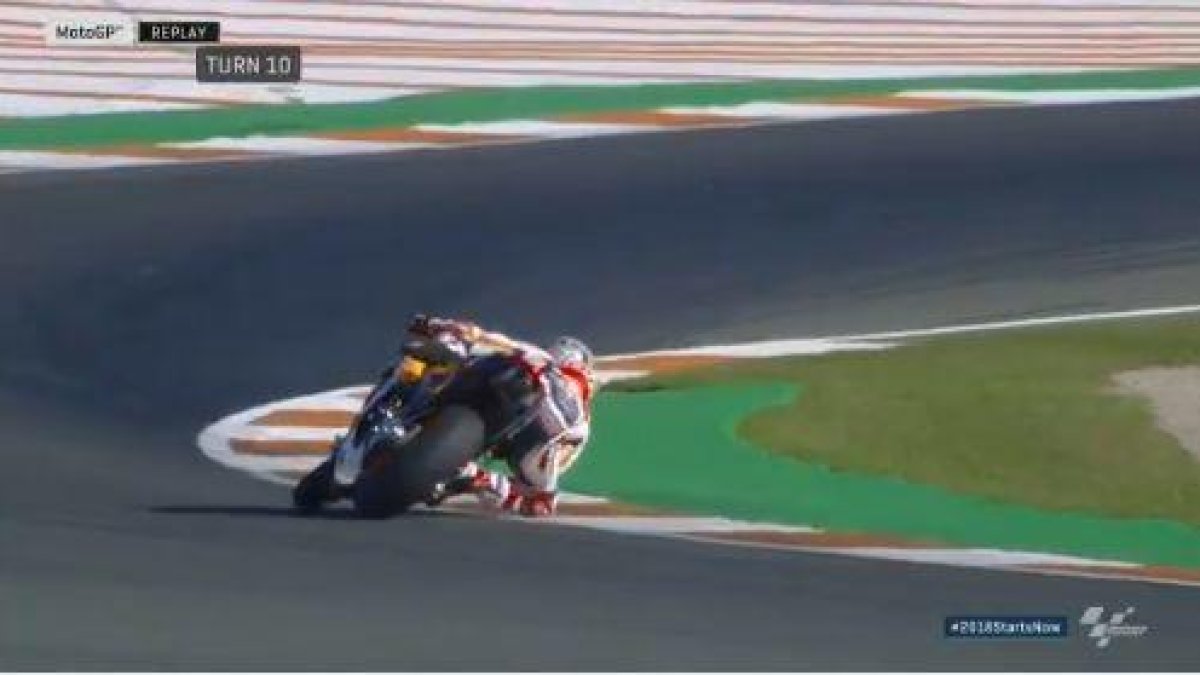 VÍDEO. Nova salvada miraculosa de Marc Márquez
