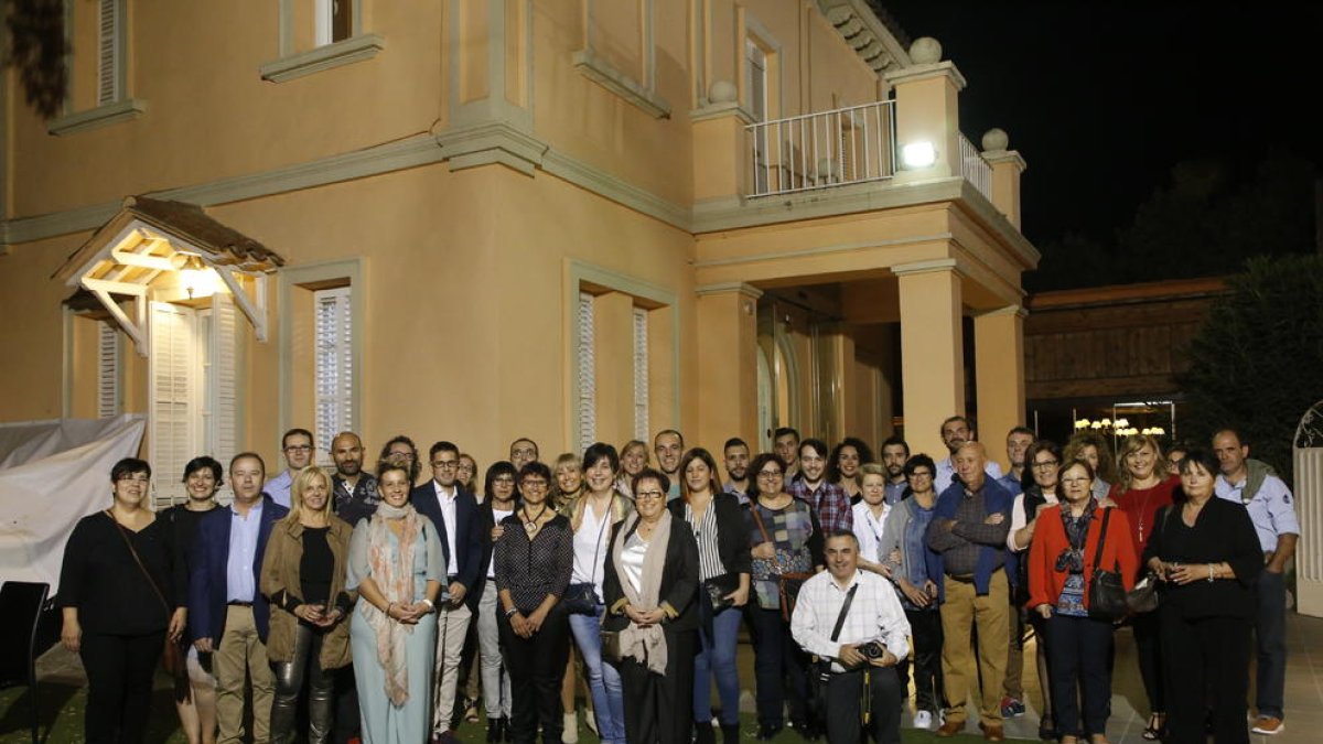 Els comerciants de la Bordeta van celebrar ahir el Sopar del Soci i van homenatjar botigues.