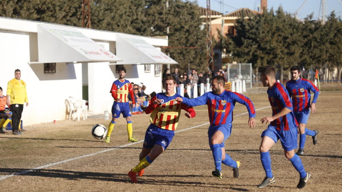 El Térmens y el Bellpuig jugaron un disputado encuentro en el que acabaron imponiéndose los locales.