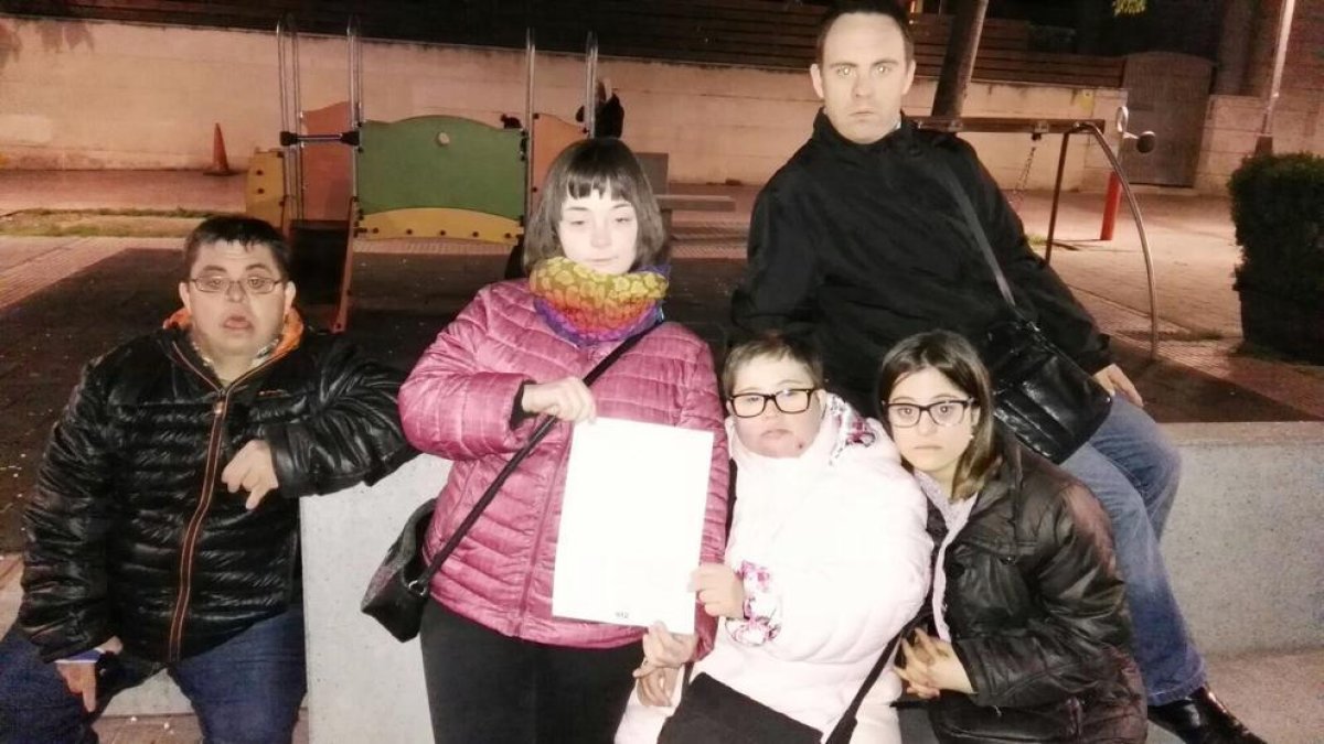Abril