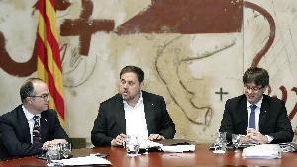 La Generalitat registra una vintena de cessaments en 3 mesos en el seu procés a l’1-O