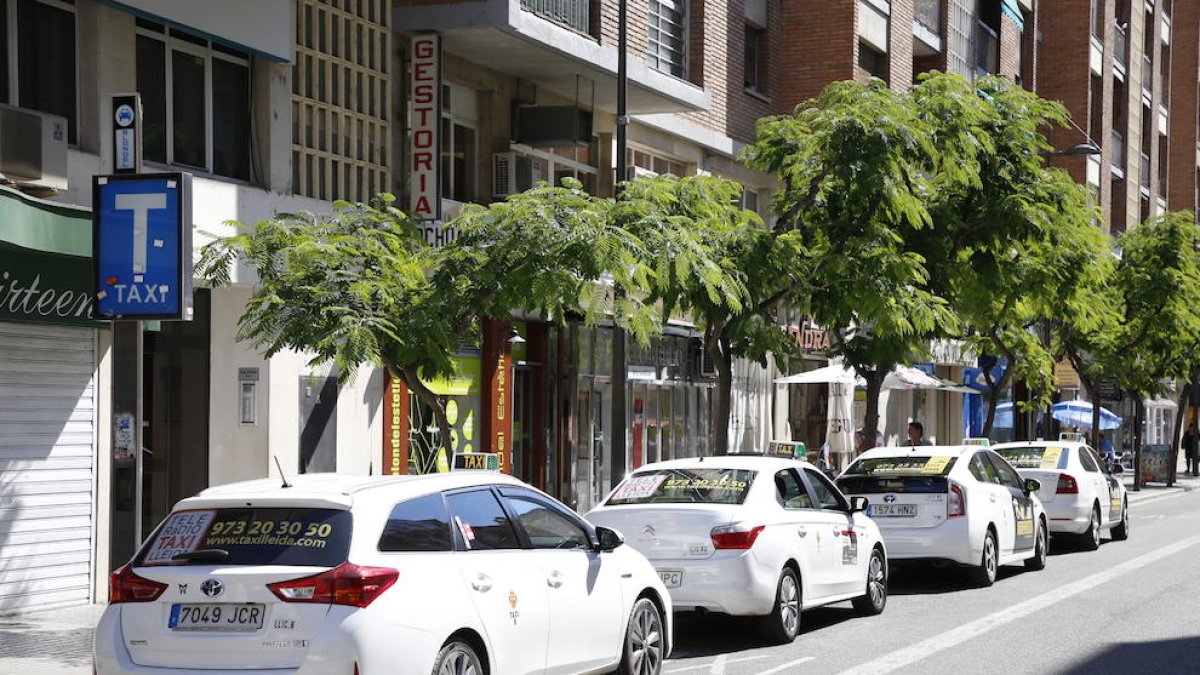 Imagen de archivo de la parada de taxis de avenida Blondel.