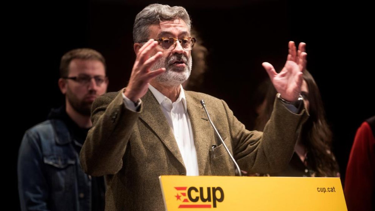 La CUP veu com un