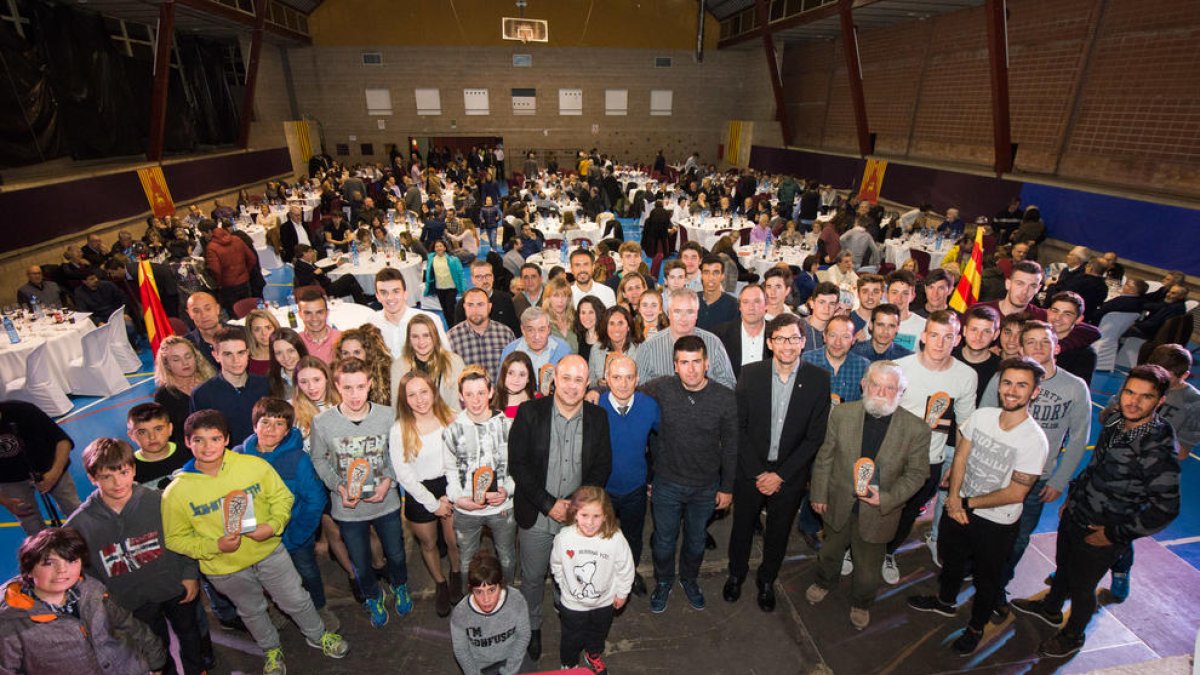 La XX Nit de l’Esport Cerverí supera el seu rècord al reunir més de 400 persones