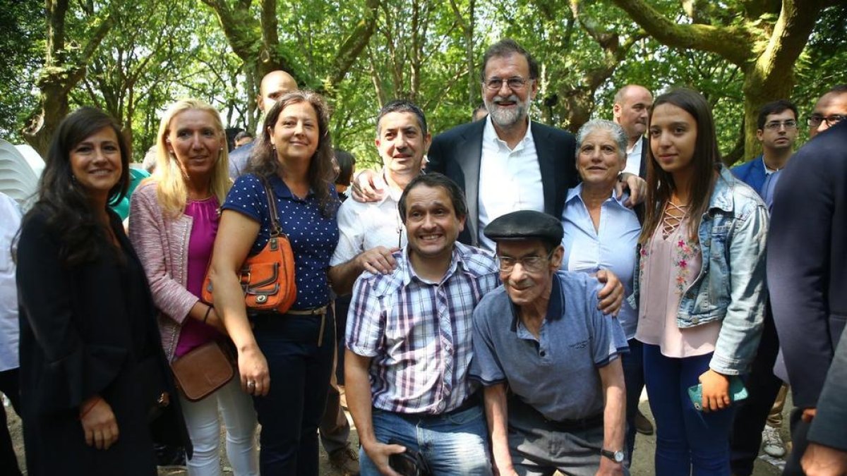 Rajoy va rebre un bany de popularitat a Galícia.
