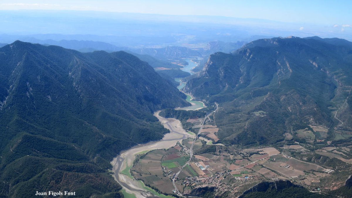 Oliana estava ahir al 42% de capacitat, amb 35 hectòmetres cúbics d’aigua.