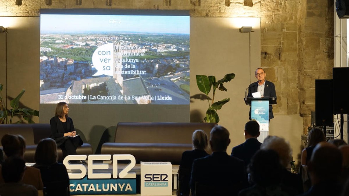 L’alcalde Pueyo, durant la seua intervenció a l’esdeveniment.