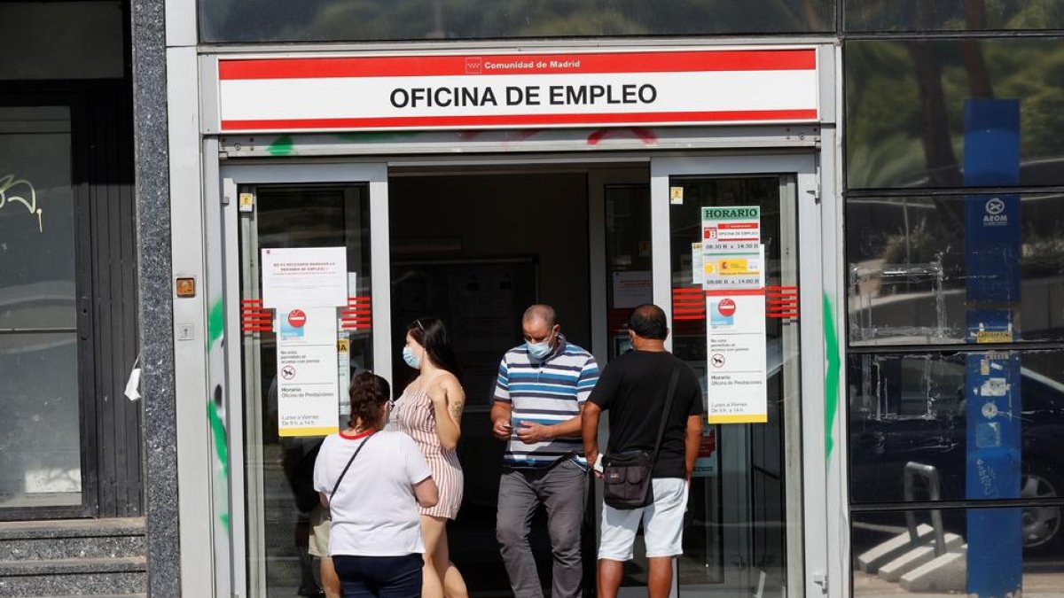 La mitad de los parados de larga duración tiene más de 45 años