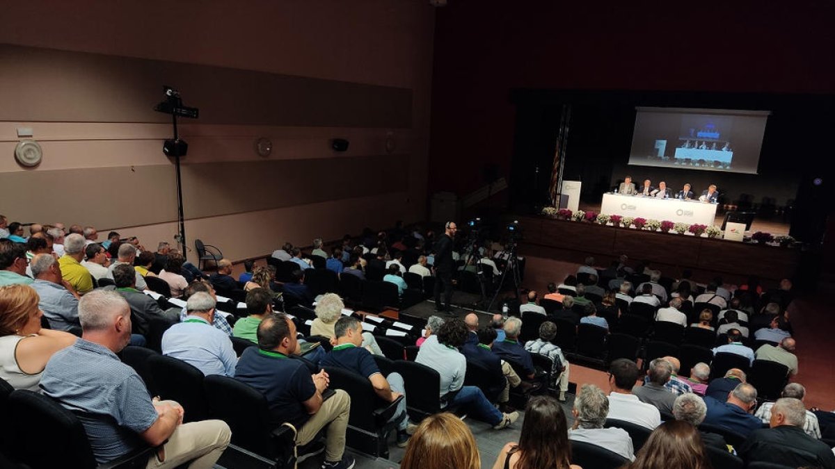 La FCAC celebró ayer su primera asamblea presencial tras 2 años.