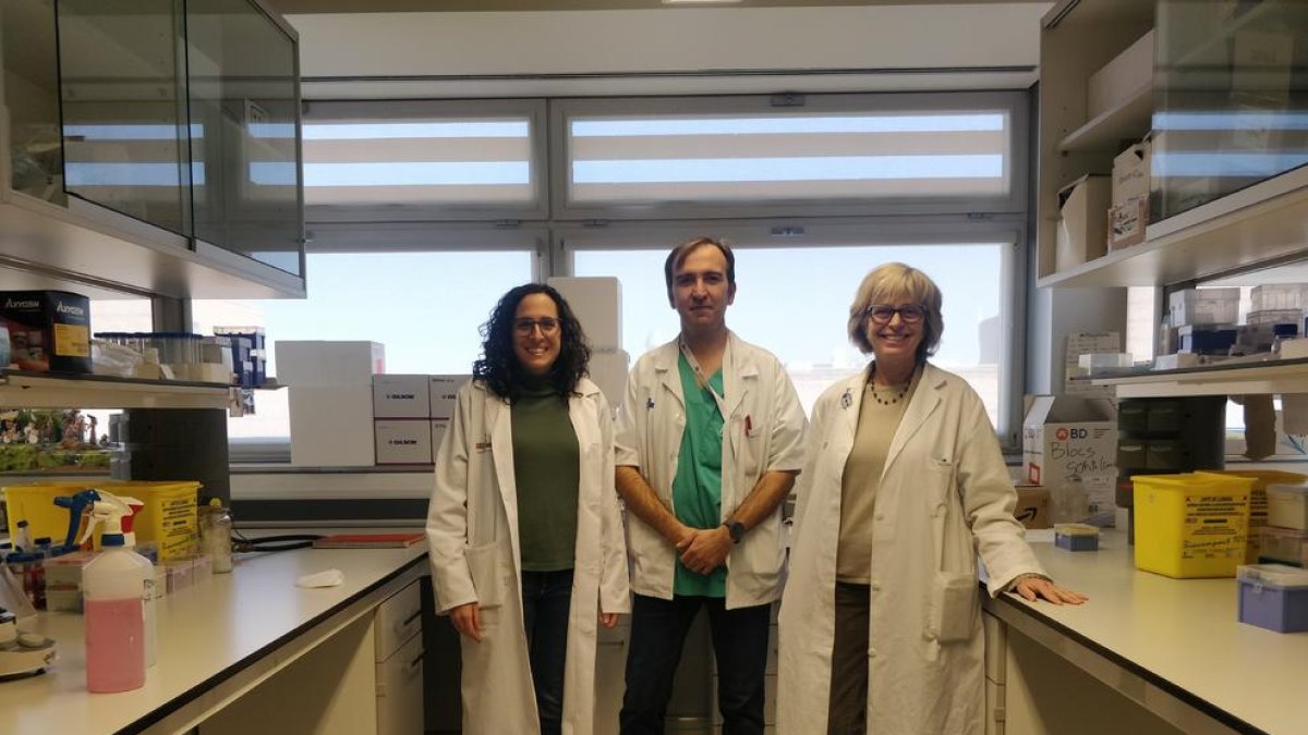 El personal investigador que ha liderat la investigació: Anna Macià, Xavier Soria i Rosa Maria Martí