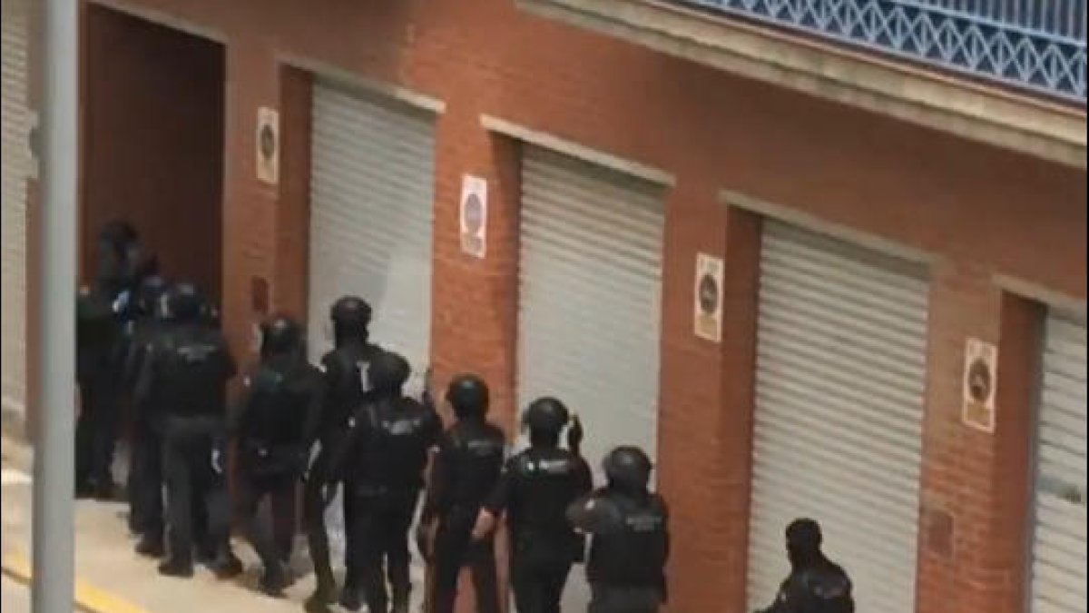 Moment de la macrobatuda a Almacelles.