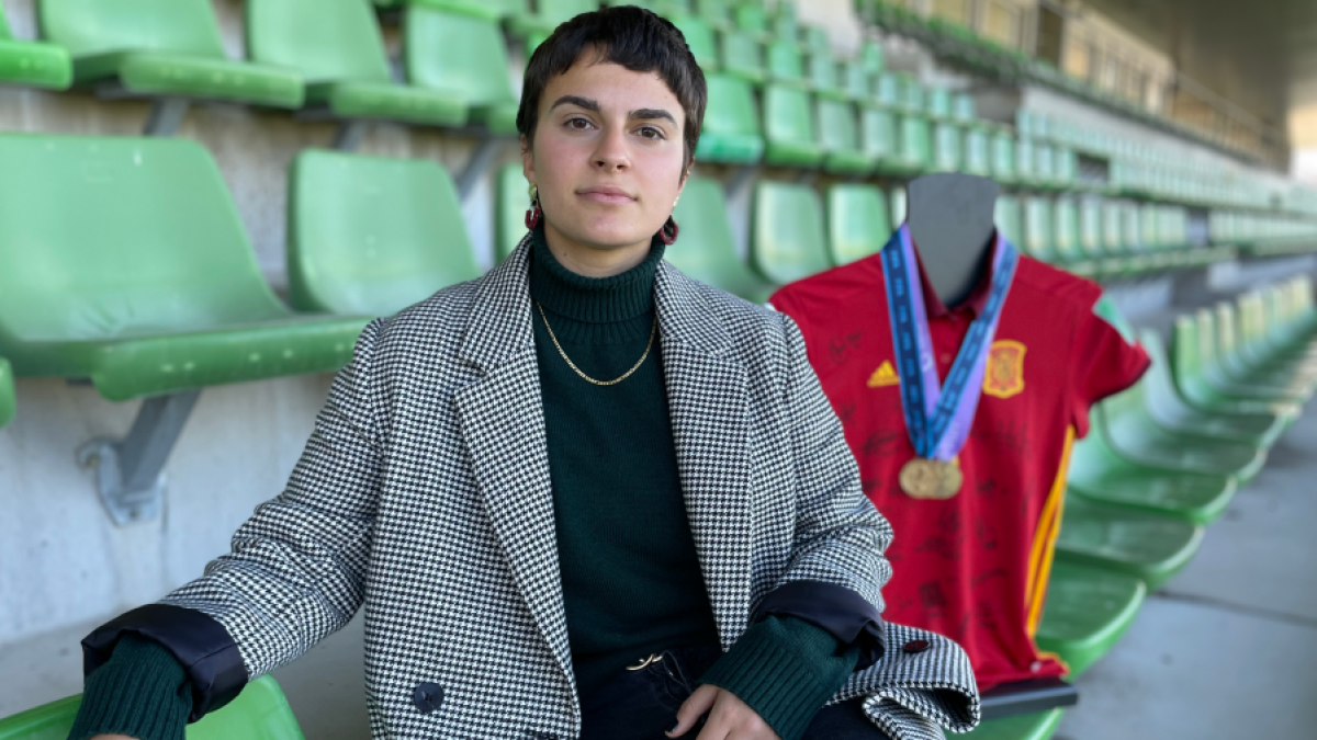 Irene López ha dejado el fútbol a los 20 años.