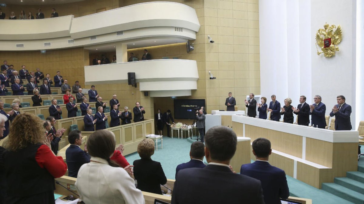 Sesión del Senado en el que se aprobaron las anexiones.