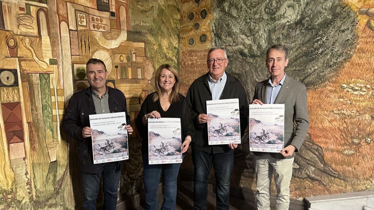 Casals, Pujol, González y Alegre en la presentación de las jornadas.