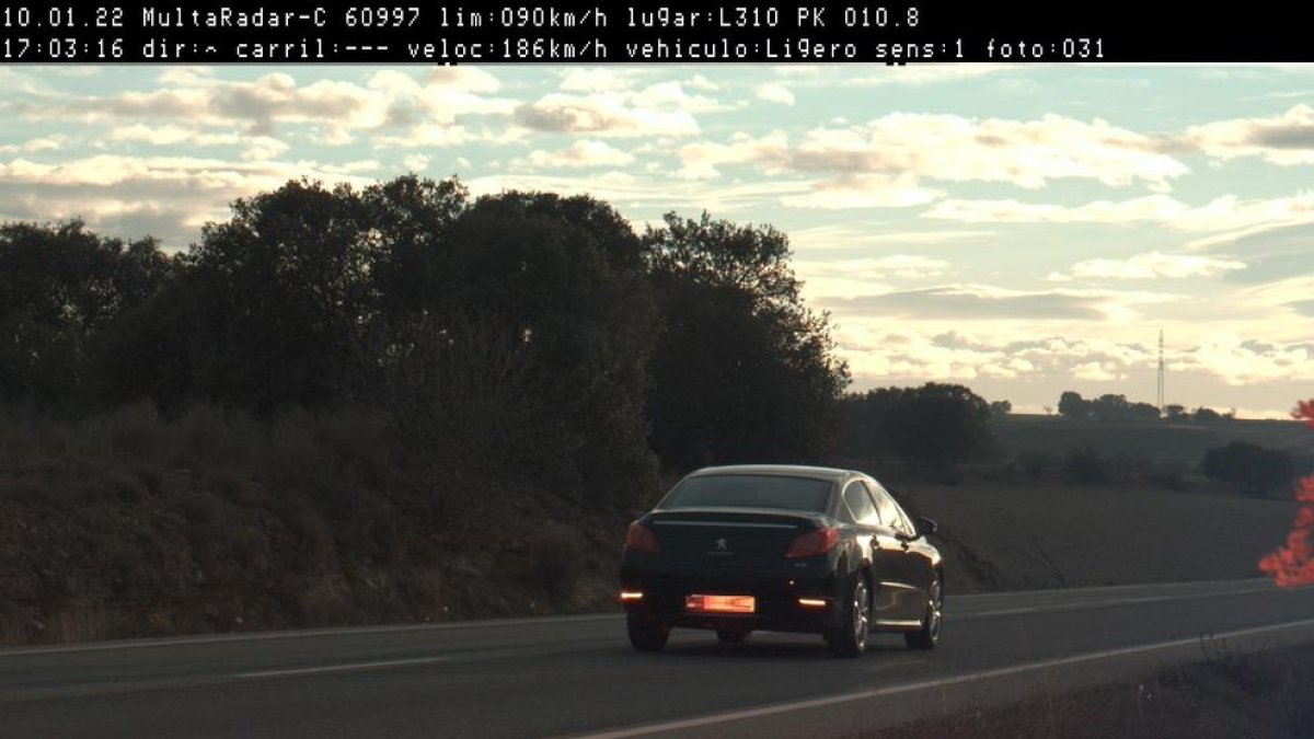 Enxampat un conductor a la Segarra per circular a 186 km/h