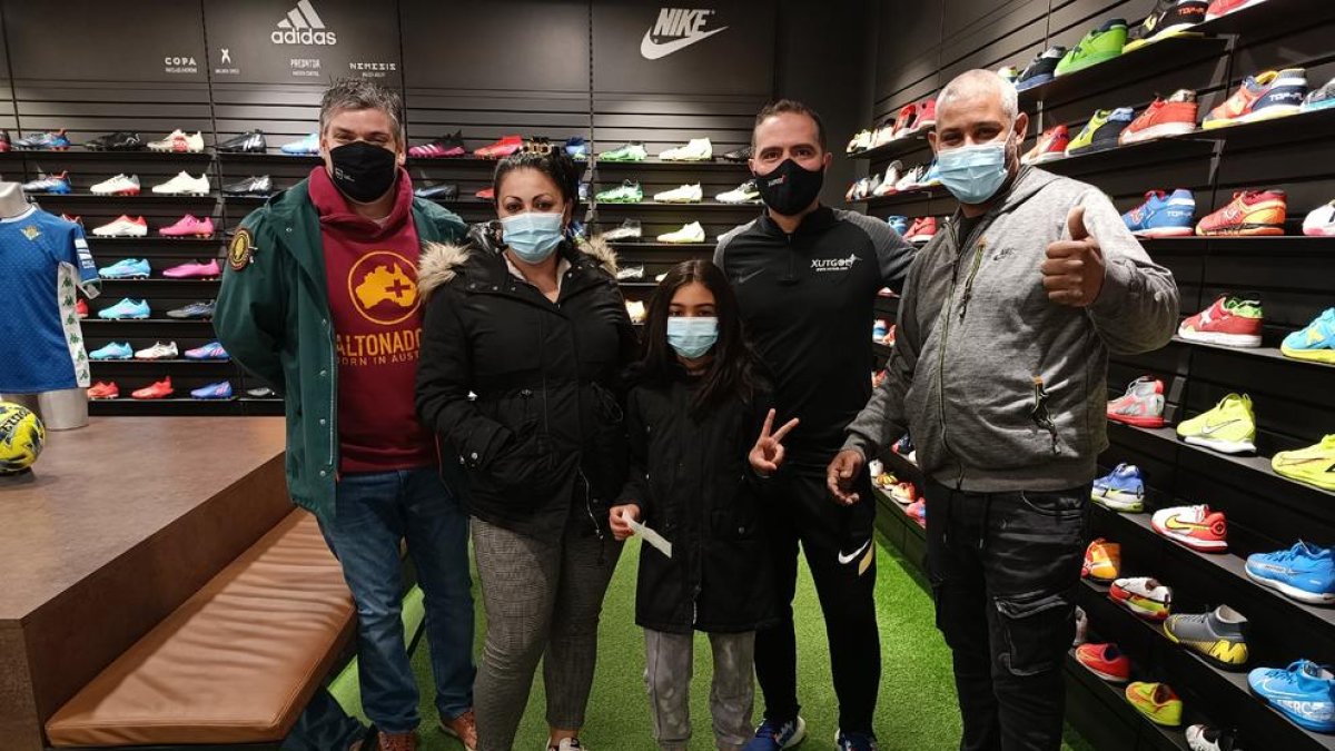 La Escola de Valors premia a una alumna de la escuela El Segrià