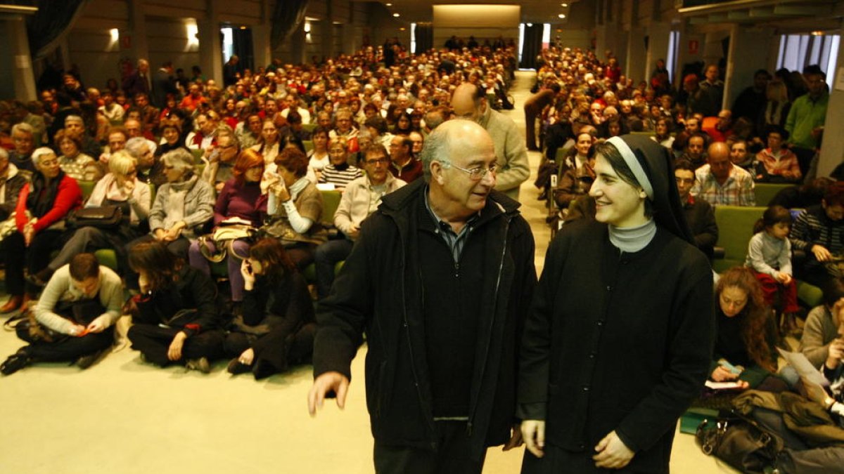 Pàmies y Forcades en una conferencia que hicieron juntos en Lleida.