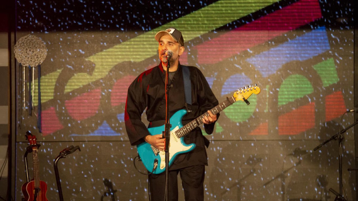 Joan Miquel Oliver estrena el cartell musical del Cotton Club de Lleida