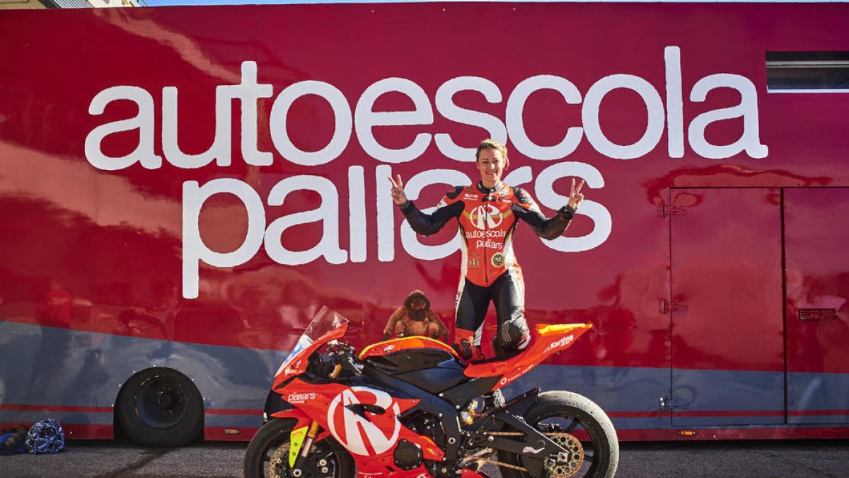 Zaida Teruel cierra la temporada subiendo al podio en Motorland