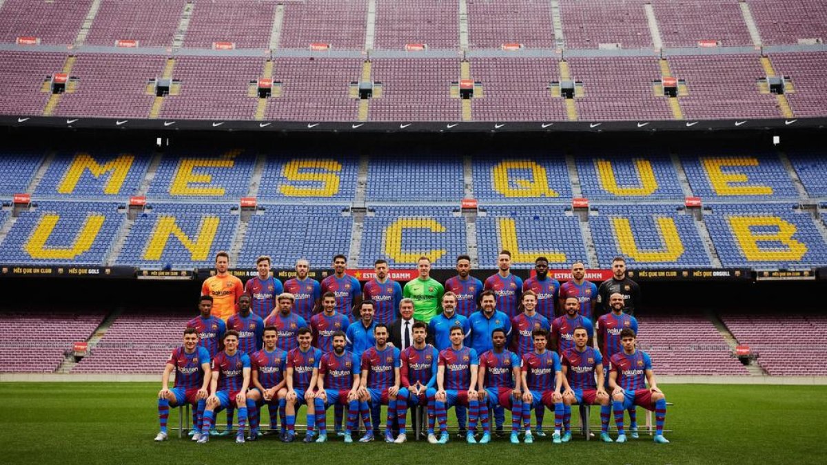 El barcelona va facilitar ahir la foto oficial d’aquesta temporada.