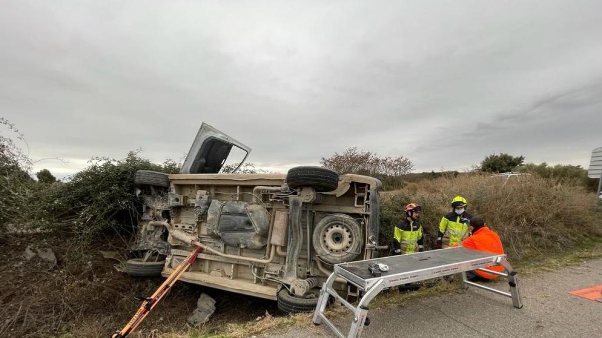 Tres persones ferides en dos sortides de via a Naut Aran i Albelda