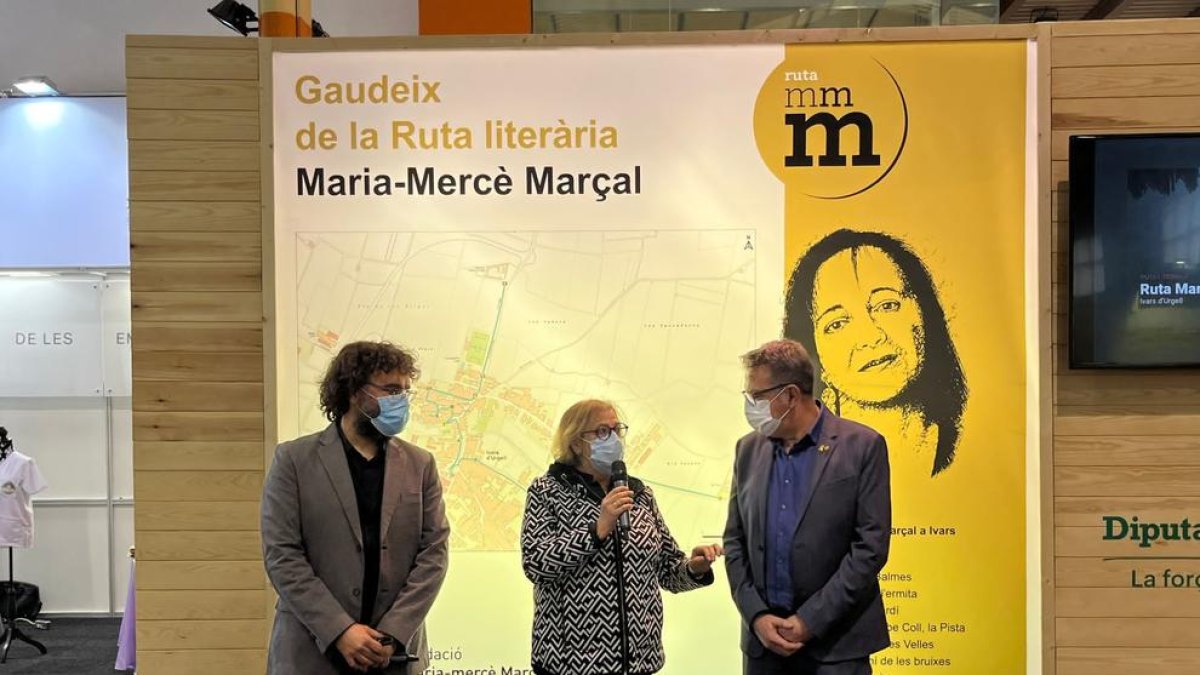 Joan Talarn assenyala la Ruta Maria-Mercè Marçal a Ivars d'Urgell com un exemple de projecció de les particularitats d'un poble