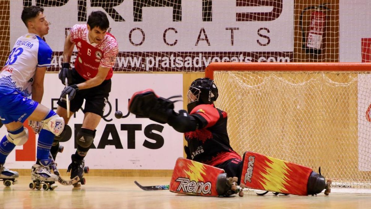 Martí Serra, que ahir va jugar amb les guardes de la selecció espanyola, va ser una muralla per als jugadors madrilenys.