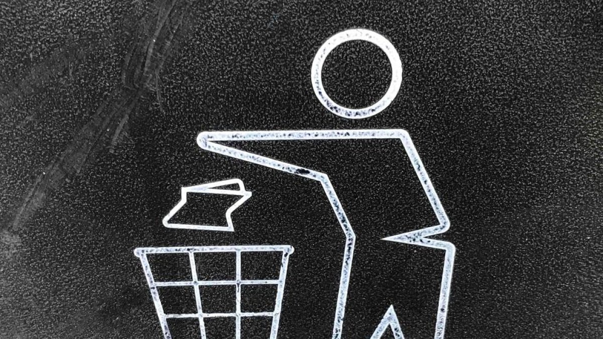 Per cada nen que es queda al menjador es malbaraten una mitjana de 120 grams d'aliments diaris, 21 quilos a l'any