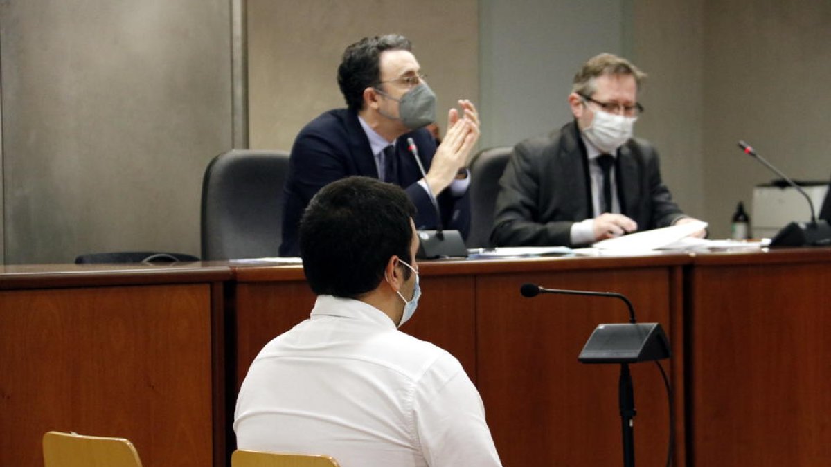 Condemnat a 4 anys de presó un monitor acusat de fer tocaments a una nena de 13 anys durant unes colònies a Àger