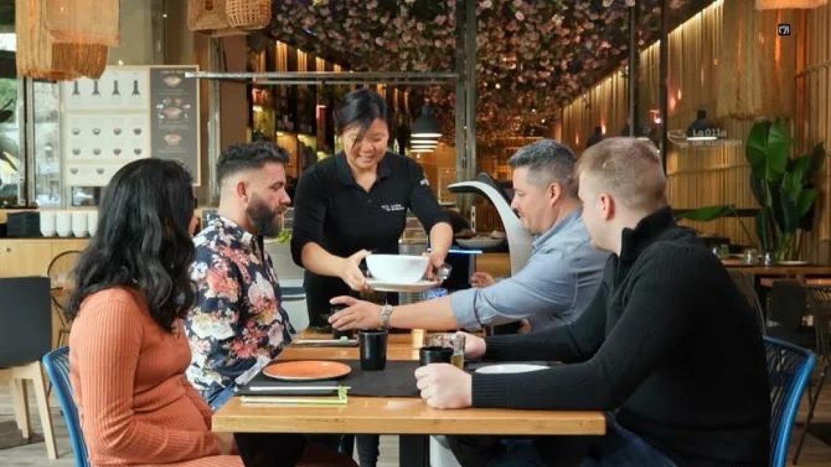 Comida asiática en 'Joc de cartes'