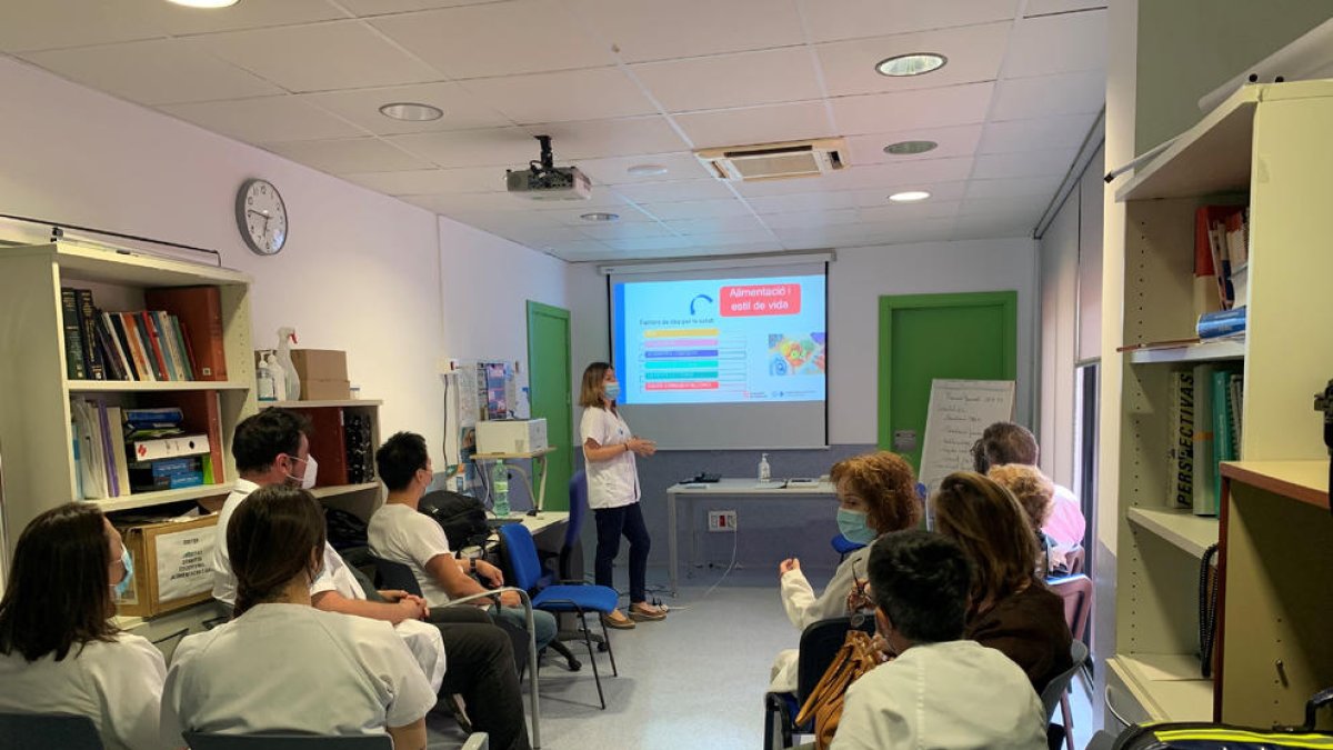 Imatge d’una sessió en la incorporació de nutricionistes.