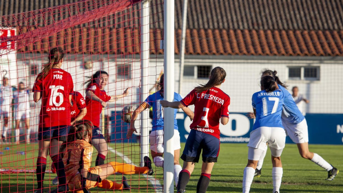 A diez minutos del final, Nadia logró el empate a tres de gol olímpico.