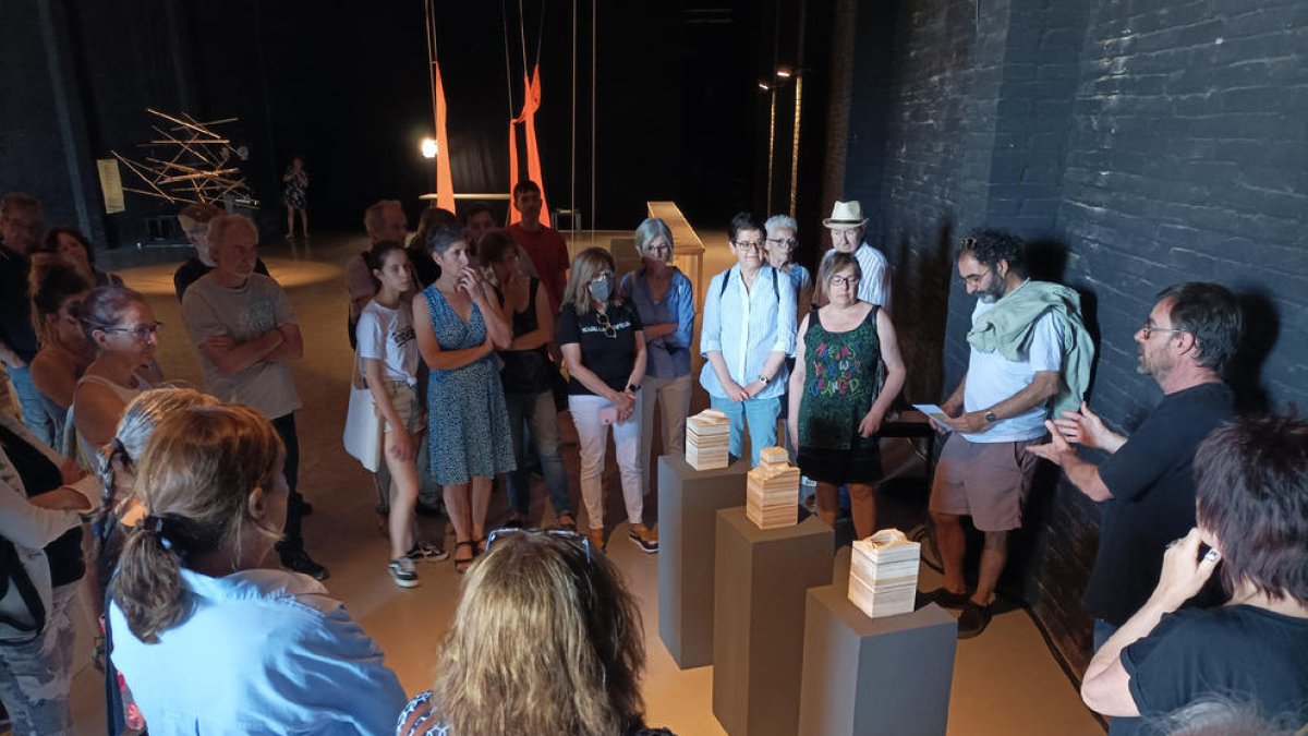 Visita guiada diumenge a les exposicions de l’Embarrat.