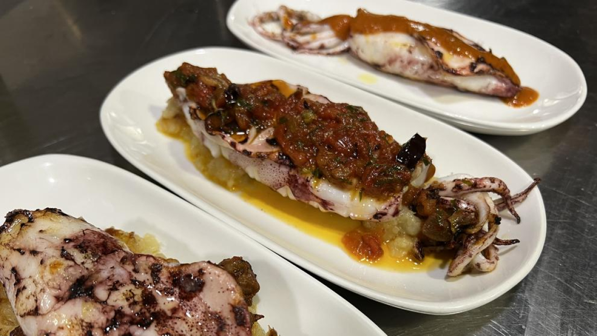 L'estiu, com l'hivern, és una molt bona temporada per cuinar i menjar calamars.