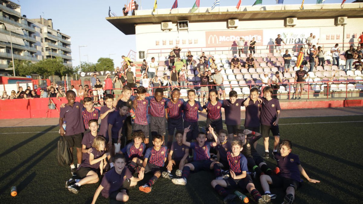 Los equipos alevín y benjamín del Barça se proclamaron campeones en 2019.