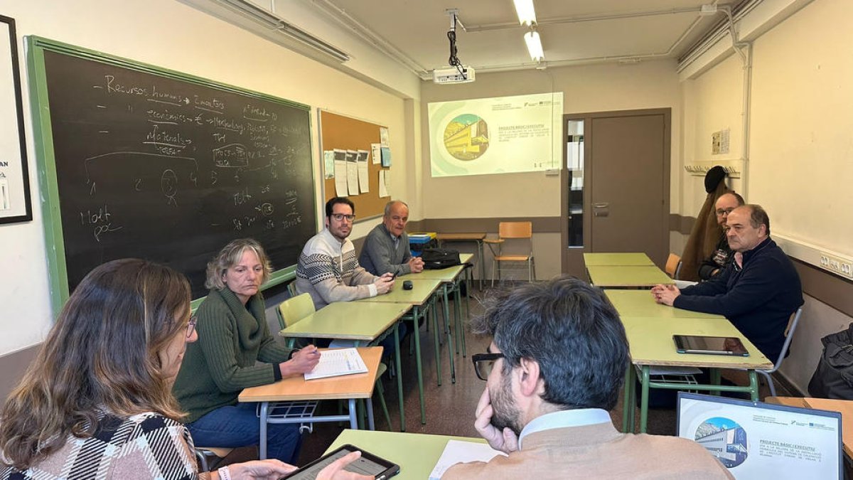 Reunión ayer en Vielha con técnicos de Educación.