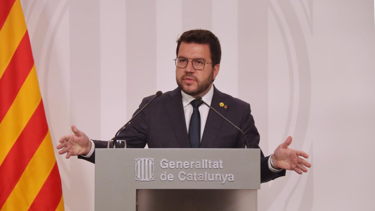 El president del Govern, Pere Aragonès, durant la roda de premsa a Palau.